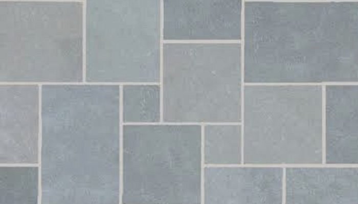 1) kota blue